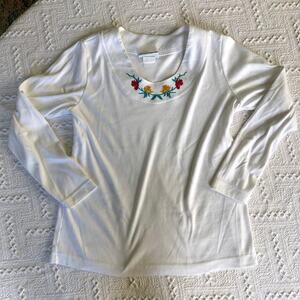 VTG Floral Embroidered Scoop Neck Long Sleeve Tee Shirt   White S/M Cottage Boho